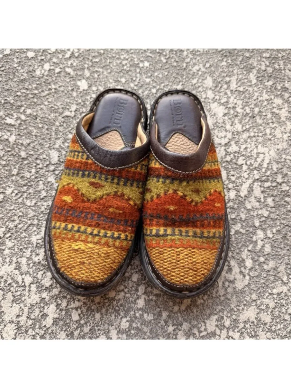 Born Womens Clogs shoes Size 6 Wool Leather Handmade Guc Print Y2K Vintage